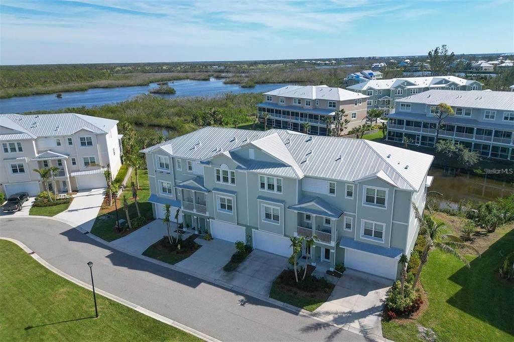 10301 Coral Landings Court - Photo 1