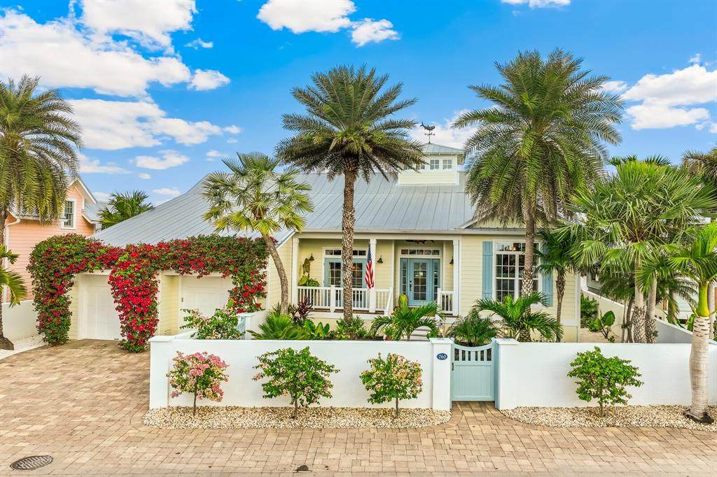 760 Railroad Avenue - Photo 1