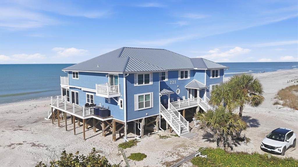 221 Gulf Boulevard - Photo 1