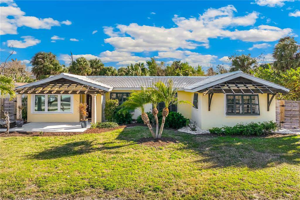 320 Gasparilla Street - Photo 1