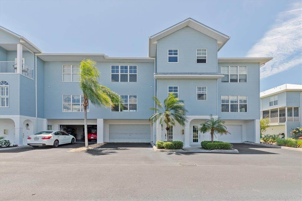 3923 Cape Haze Drive - Photo 1