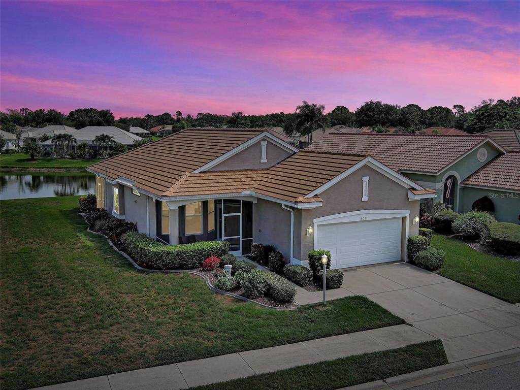 5011 Seagrass Drive - Photo 1