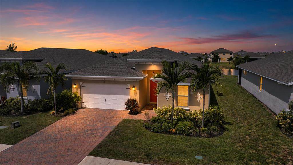 719 Heather Lake Avenue - Photo 1