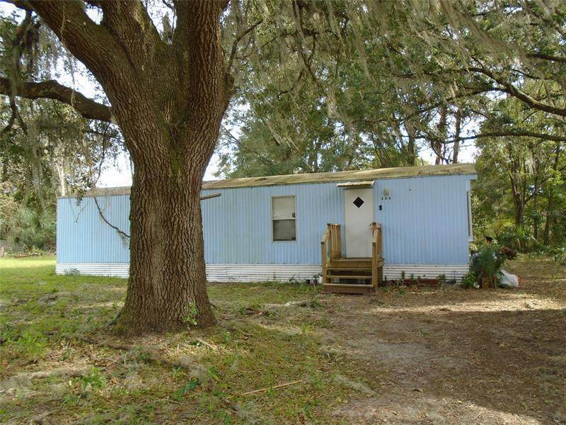 206 Algonquin Street - Photo 1