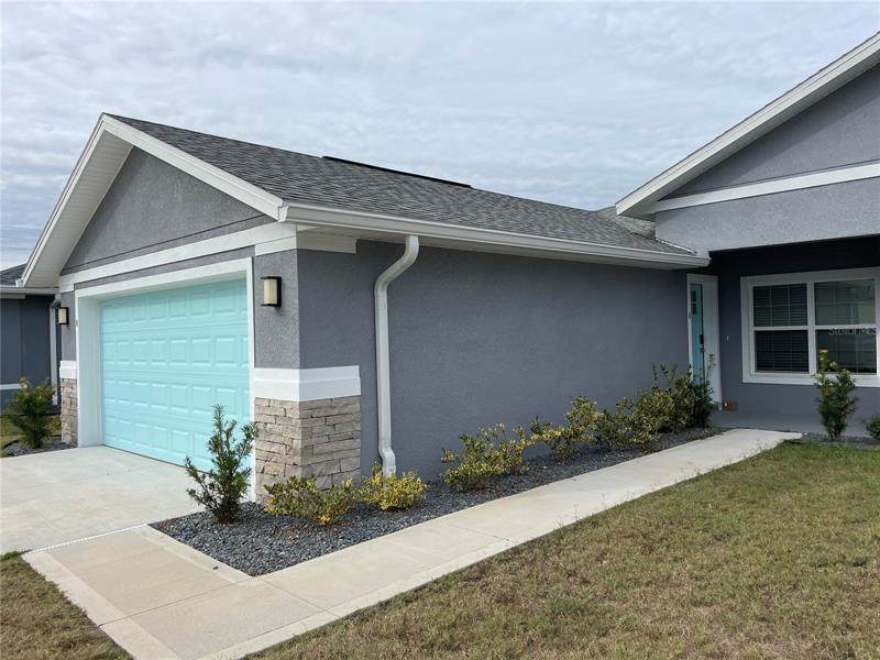 110 Lynbrook Drive - Photo 1