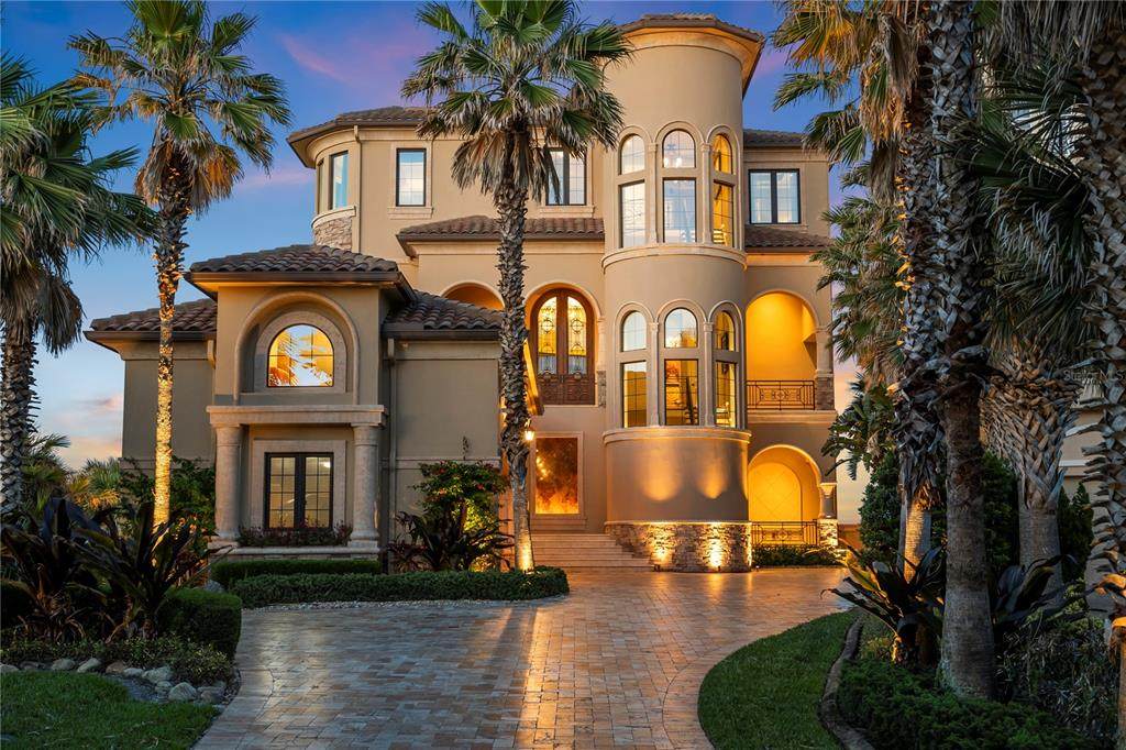 368 Ocean Crest Drive - Photo 1