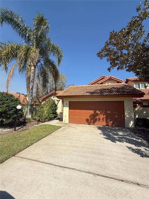 41 Village Circle - Photo 1