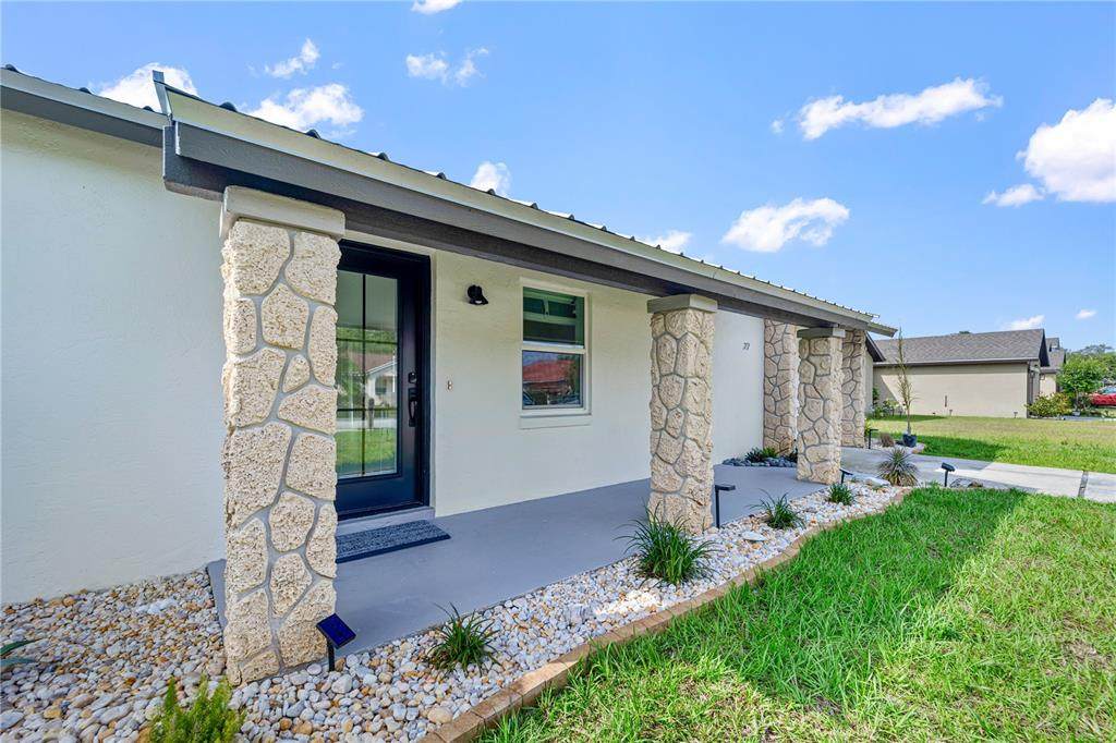 77 Freeport - Photo 1