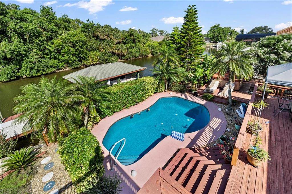 20 Crescent Court - Photo 1