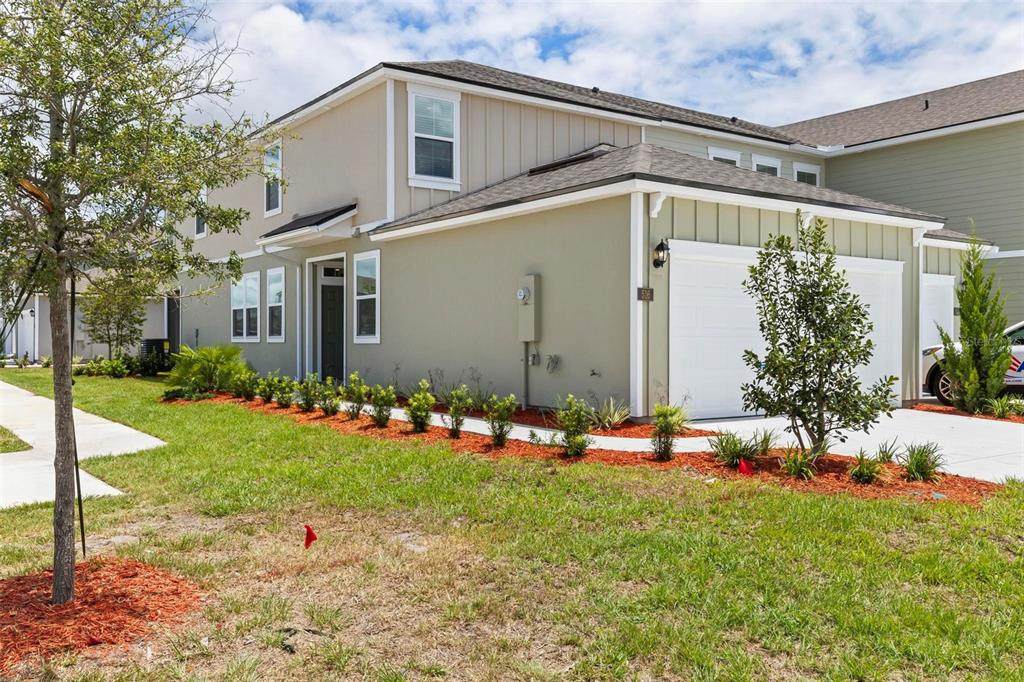 516 Redbud Road - Photo 1