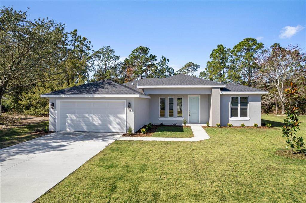 52 Pershing Lane - Photo 1