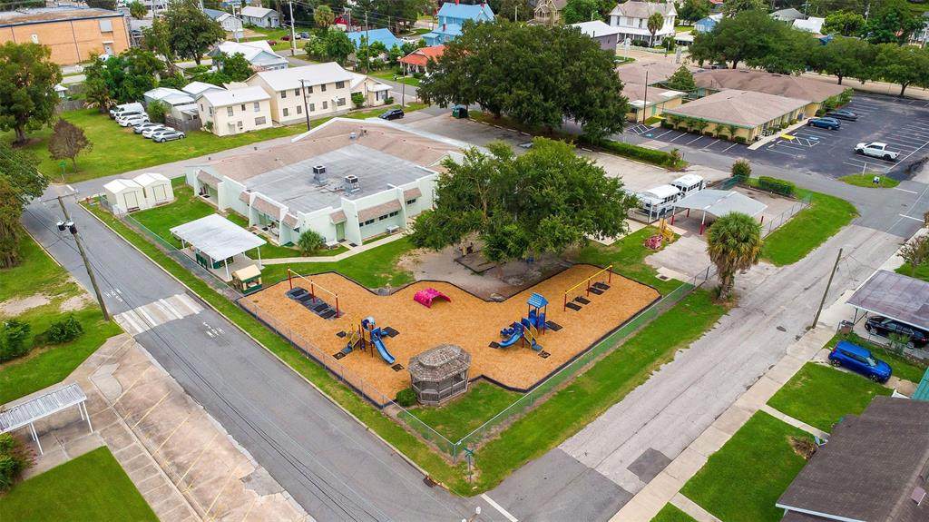 258 Columbia Avenue - Photo 1