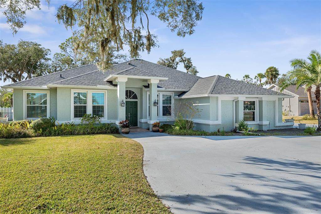 325 Lambert Avenue - Photo 1