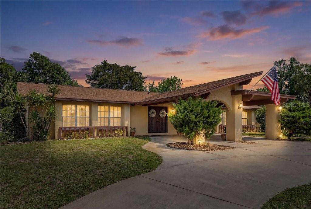 5 Clark Lane - Photo 1