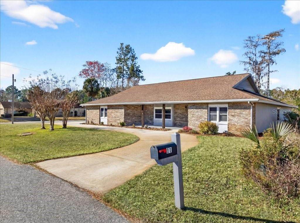 11 Parkway - Photo 1