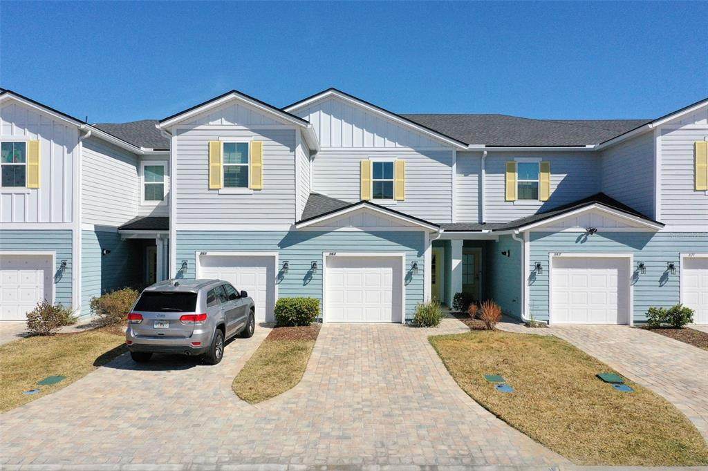 363 Brandon Lakes Drive - Photo 1