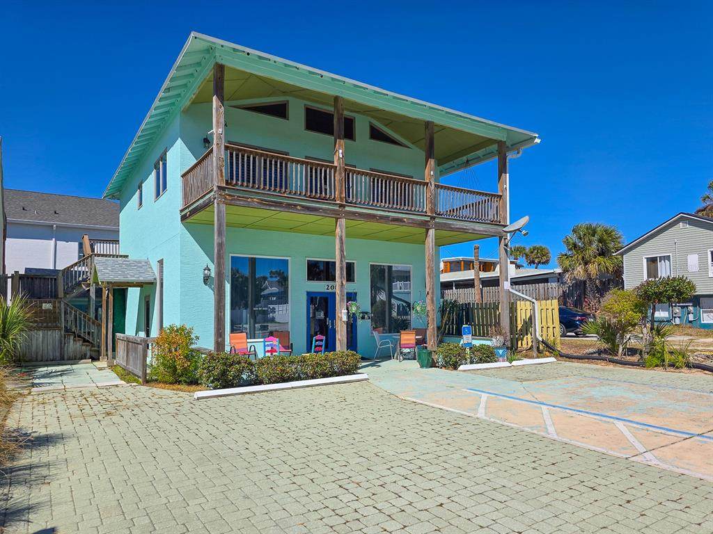 208 3RD Street - Photo 1