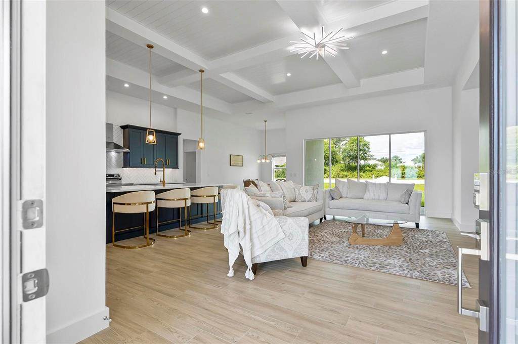 https://bt-photos.global.ssl.fastly.net/mfr/orig_boomver_1_FC318468-2.jpg