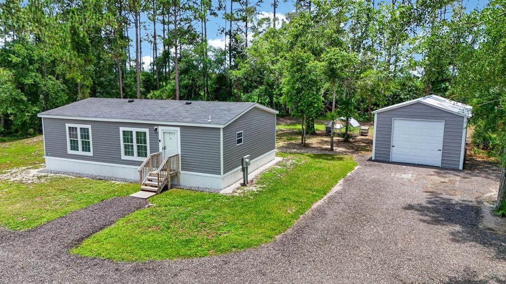 4825 Pecan Avenue - Photo 1