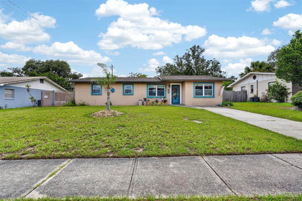 212 Mimosa Drive - Photo 1