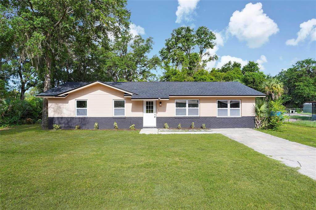 111 Elm Avenue - Photo 1