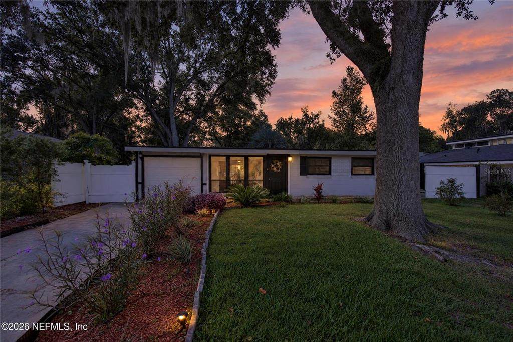 3048 Lorman Drive - Photo 1