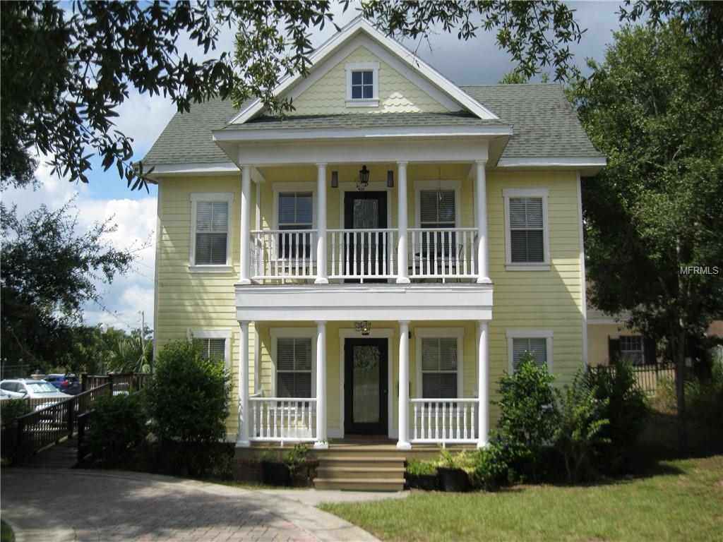 211 Baker Street - Photo 1