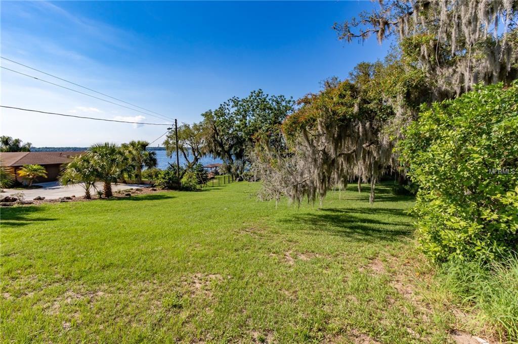 Lake Minneola Shores - Photo 1