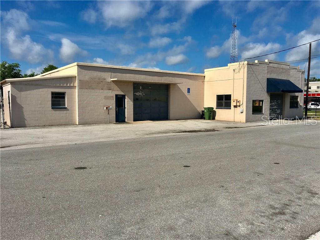 207 Magnolia Street - Photo 1
