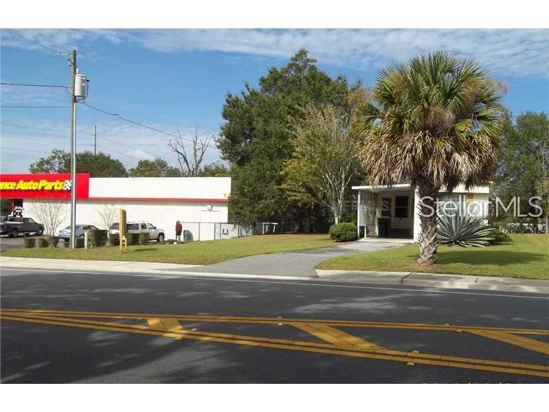 121 Lemon Street - Photo 1