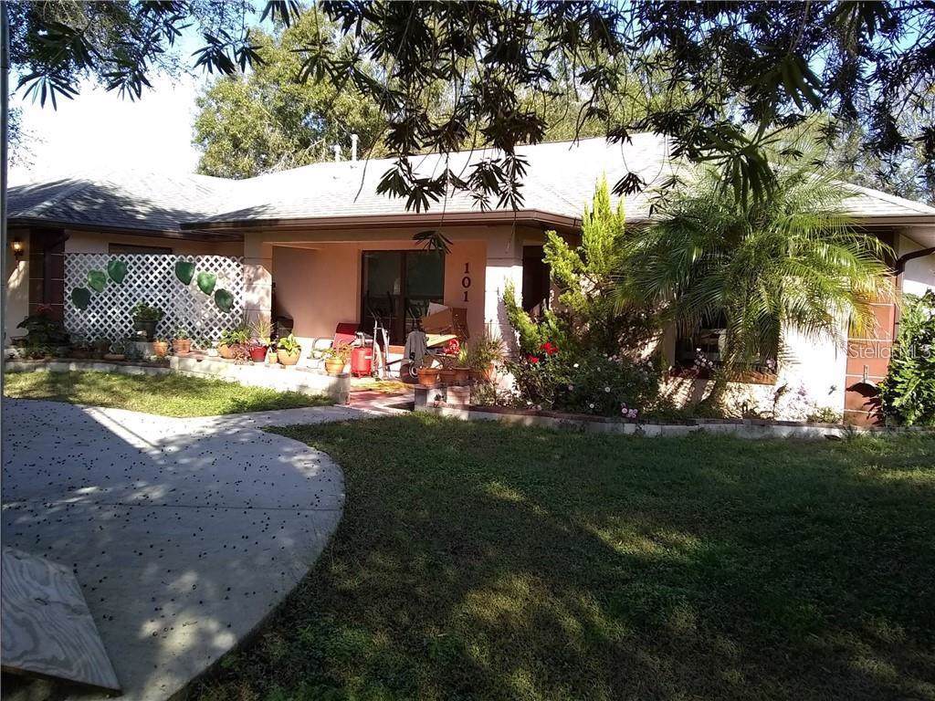 101 James Place - Photo 1