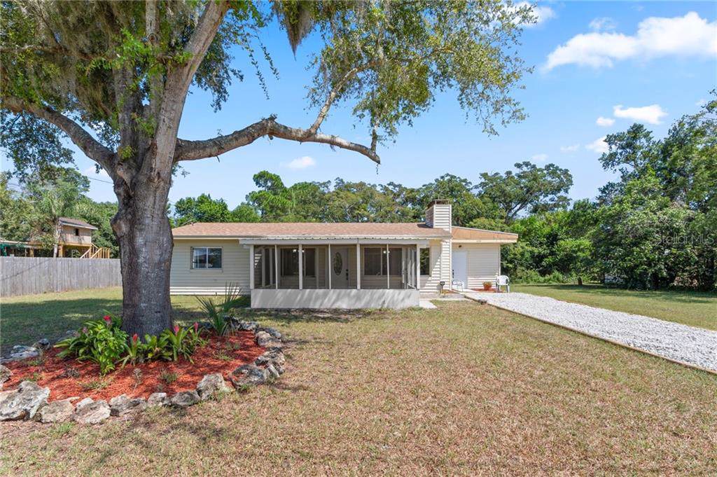 33744 Crestwood Avenue - Photo 1