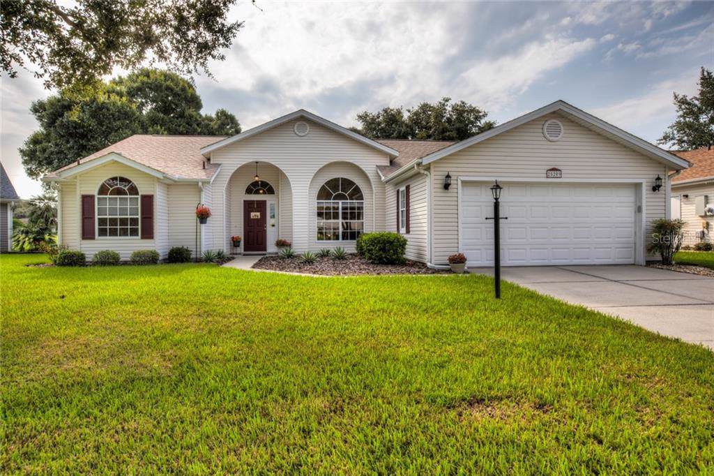 25209 Lost Oak Circle - Photo 1