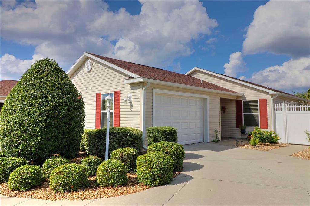 875 Braemar Place - Photo 1