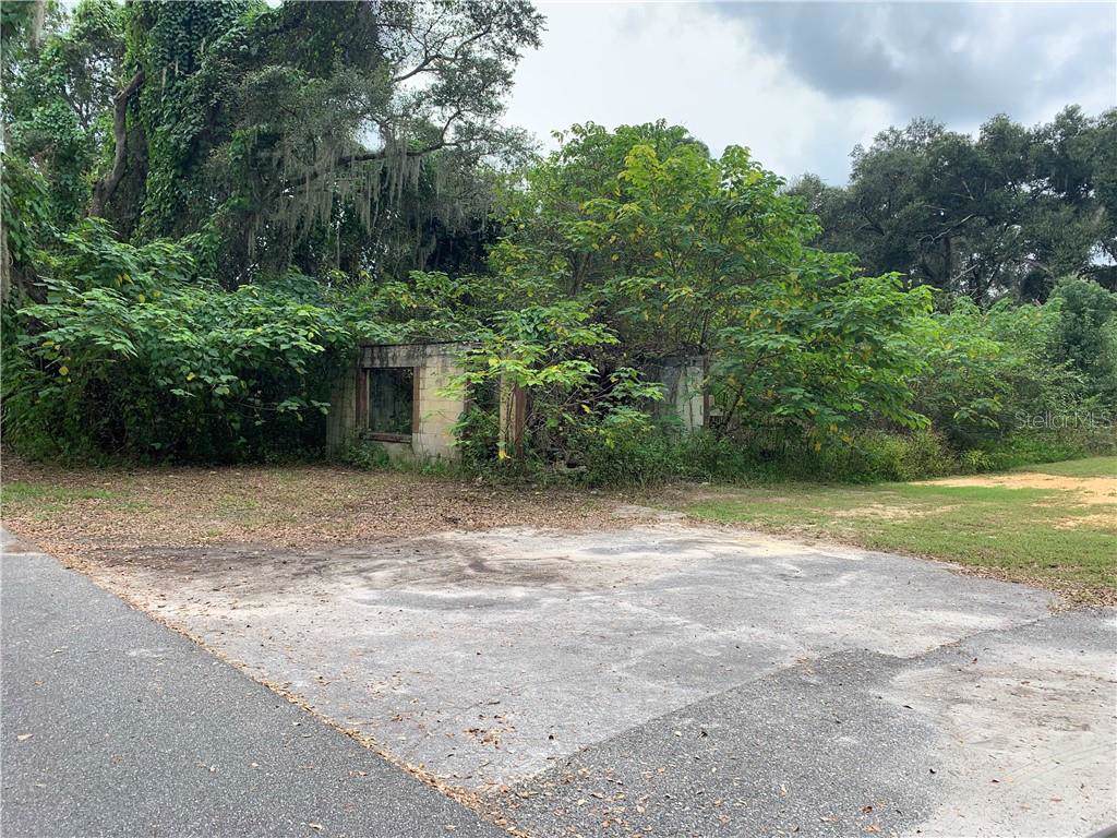 672 4TH Street - Photo 1
