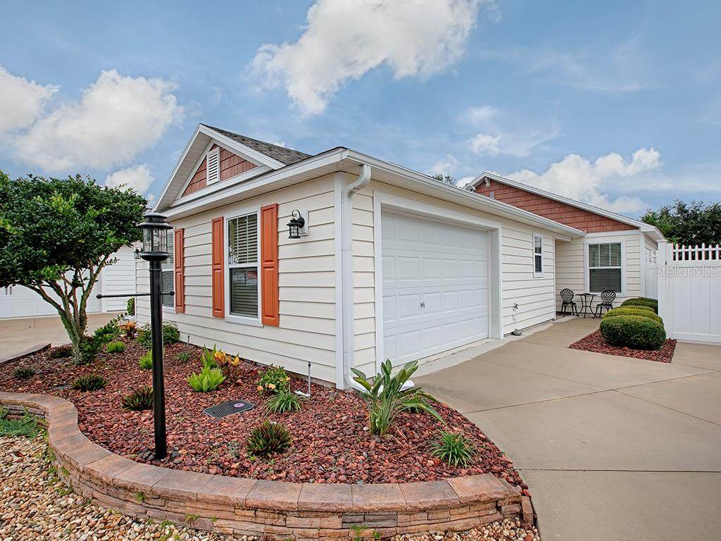 2142 Parrot Place - Photo 1