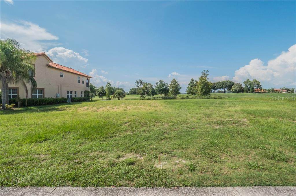 30013 Island Club Drive - Photo 1