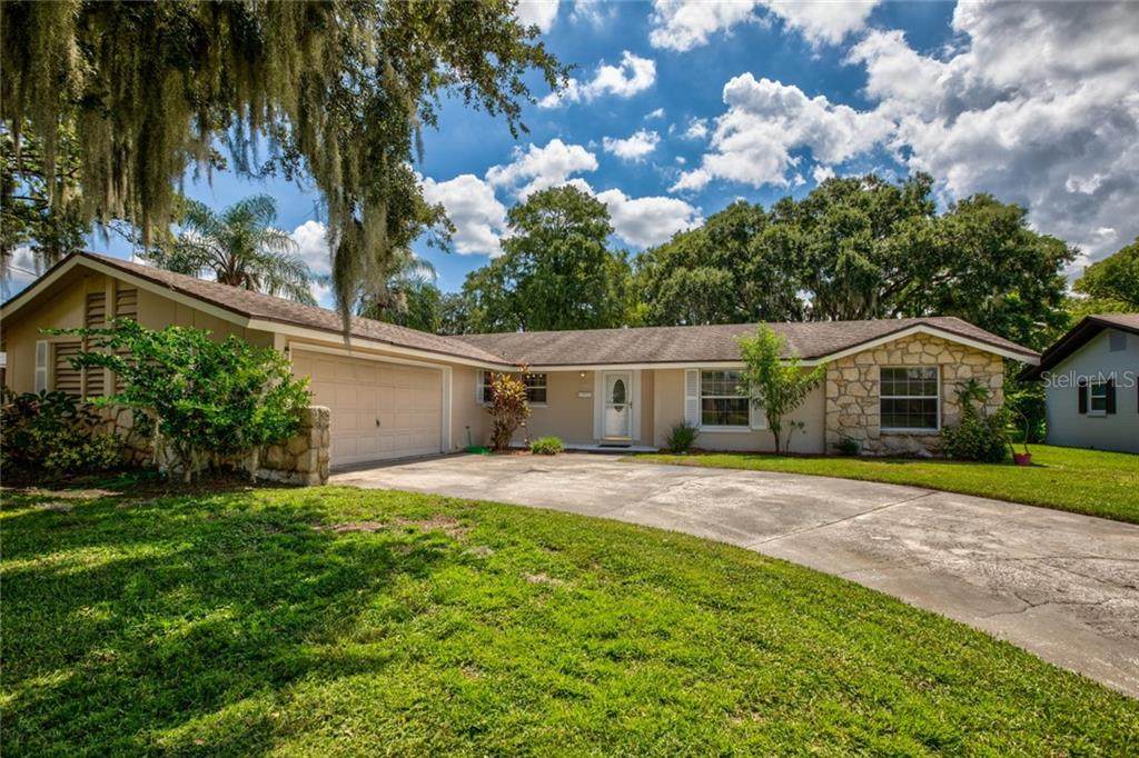 2604 Tradewinds Trl - Photo 1