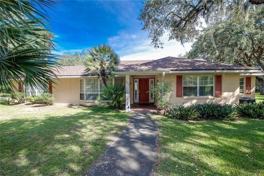 1002 Temple Avenue - Photo 1