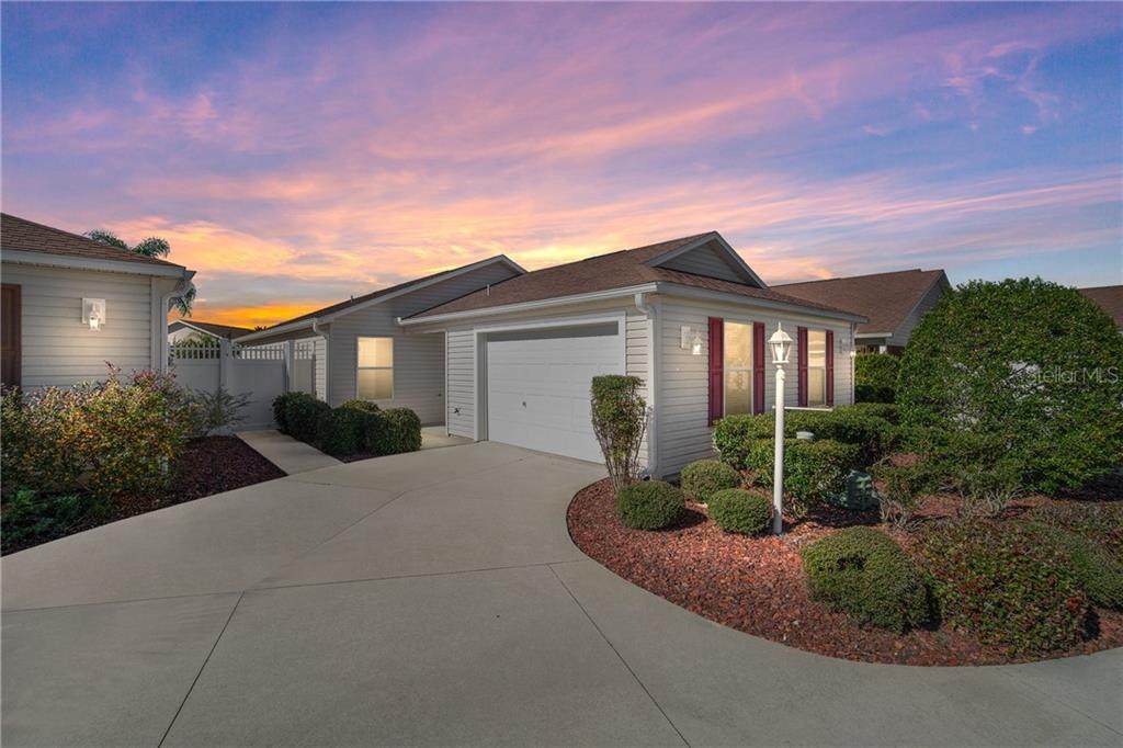 2446 Dundee Terrace - Photo 1