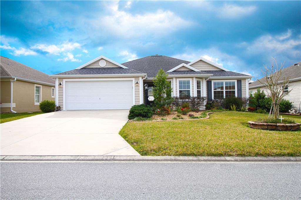 3273 Ridgewood Path - Photo 1