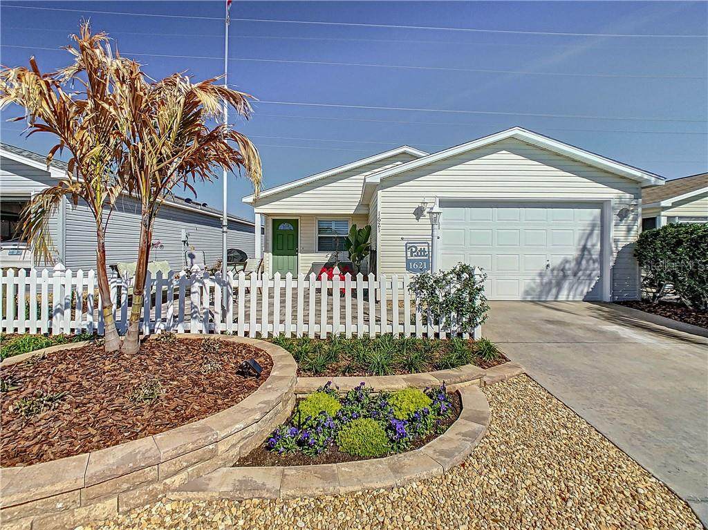 1621 Navidad Street - Photo 1