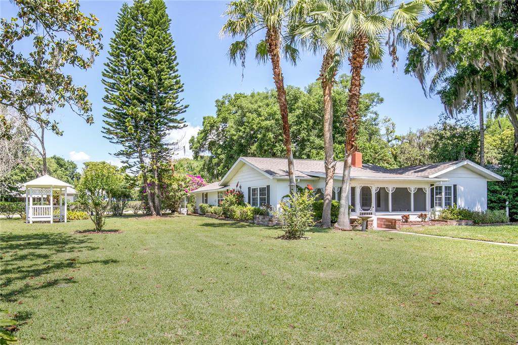 1635 Gertrude Place - Photo 1