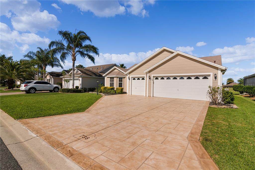 736 Castleberry Circle - Photo 1
