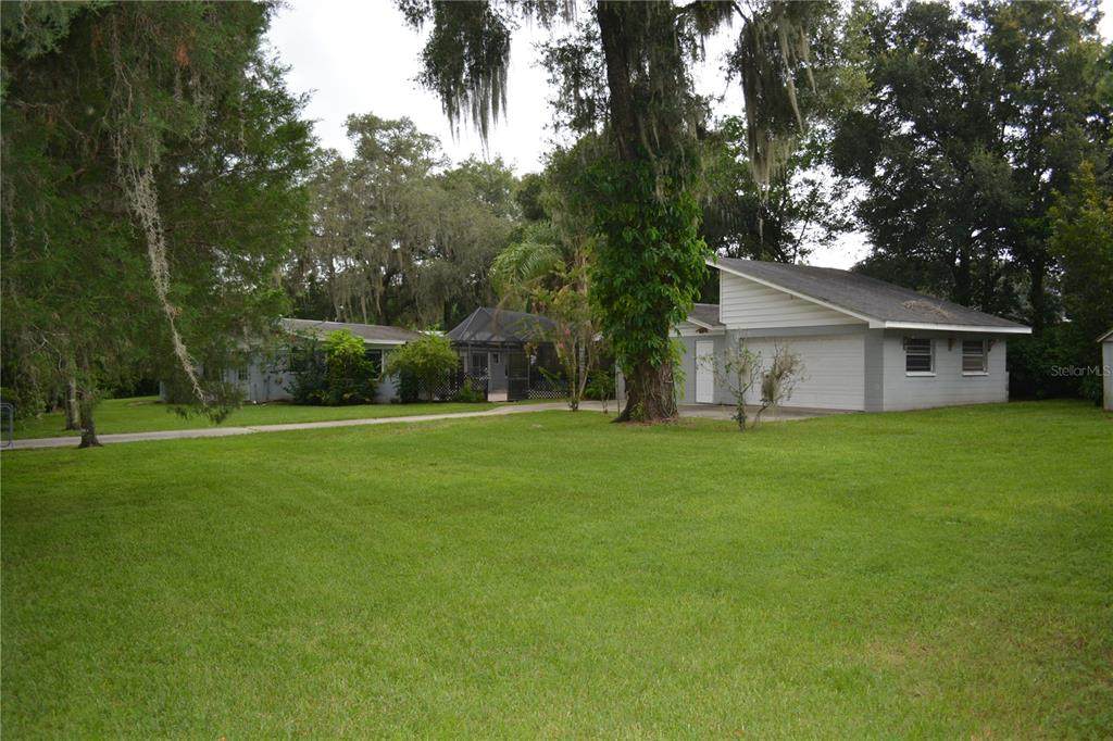 37026 Avondale Avenue - Photo 1