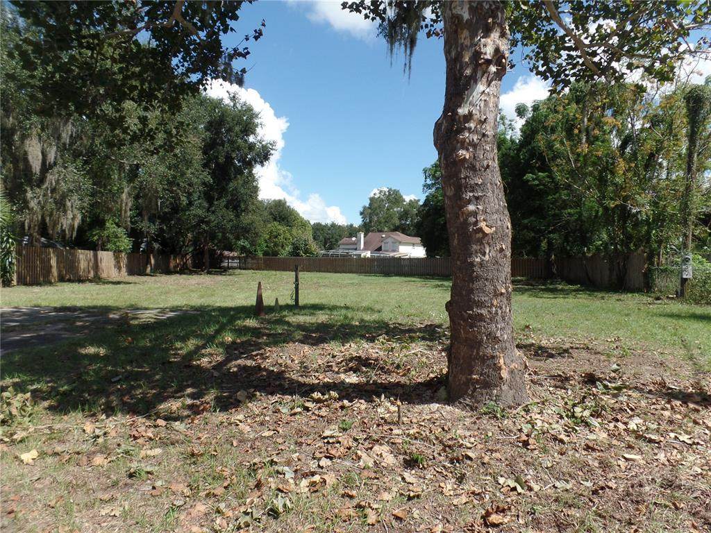 415 Sunny Court - Photo 1