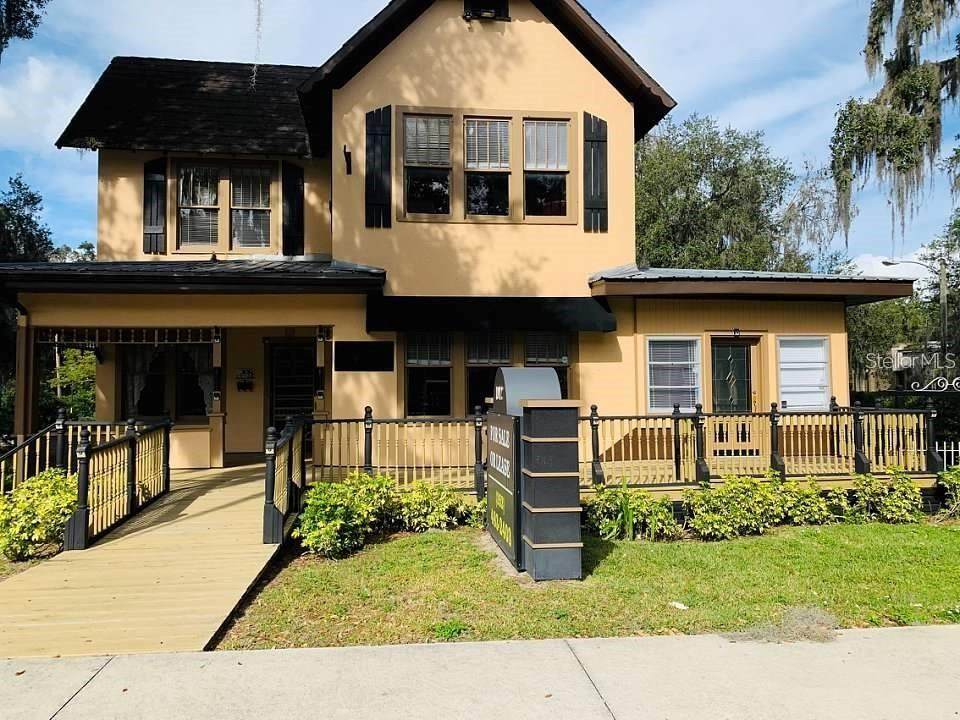 1012 Main Street - Photo 1