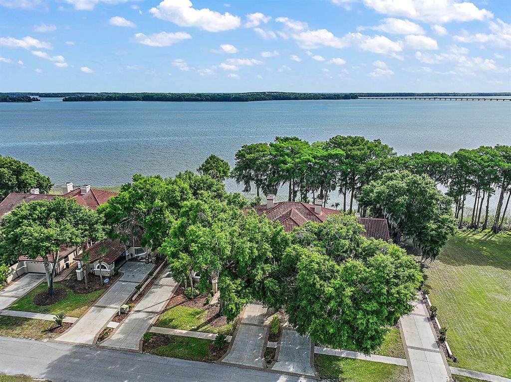 10035 Bridgeview Drive - Photo 1