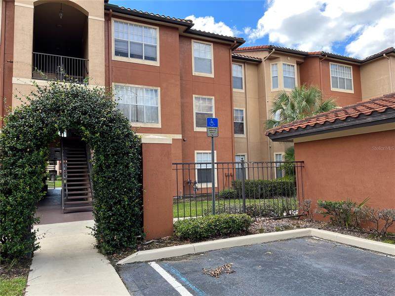 5536 Metrowest Boulevard - Photo 1