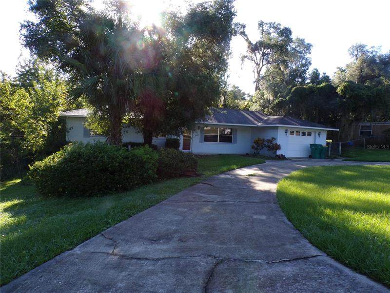 1009 Jasmine Street - Photo 1